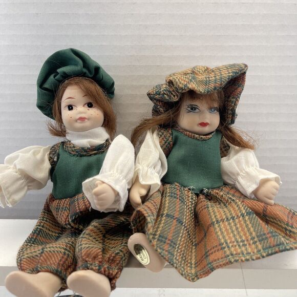 Vintage 6” Mini Porcelain Dolls Posable Plaid Outfit Couple Hand Painted B#3 - Picture 2 of 12